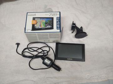 Navigatore Garmin nuvi 2589 LM