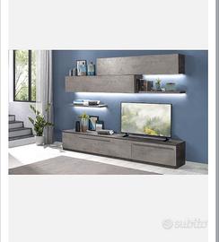 soggiorno completo con tavolo e 4 sedie