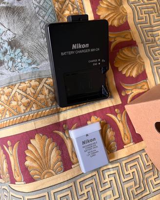 Nikon D3400 + obbiettivo 18-105  f/3.5 VR KIT