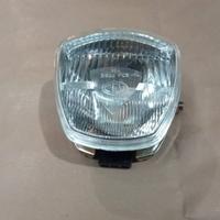 Gruppo ottico Cev per ciclomotori Benelli.