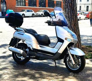 Yamaha XC 300 Versity