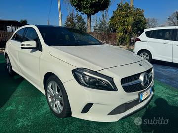 Mercedes-benz A 180 d Automatic Premium