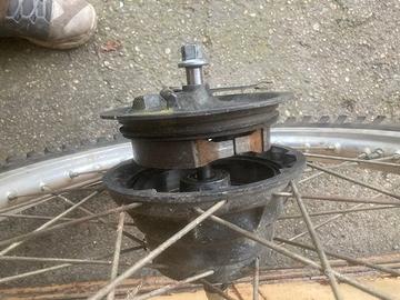 SUZUKI RM anni ottanta - RUOTA  anteriore