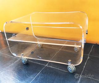 Tavolino carellino con ruote in plexiglass design
