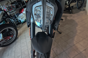 Ktm duke 125