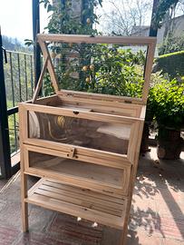 Gabbia per criceti usata in legno