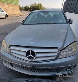 Ricambi Mercedes Classe C w204 220 CDI 2007 646811