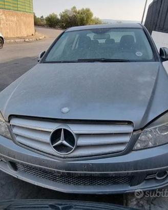 Ricambi Mercedes Classe C w204 220 CDI 2007 646811