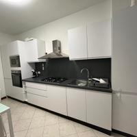 Cucina e camera matrimoniale