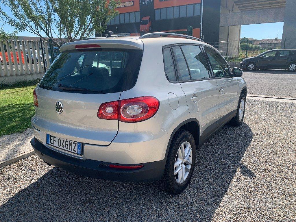 Volkswagen Tiguan 2011 photo 5