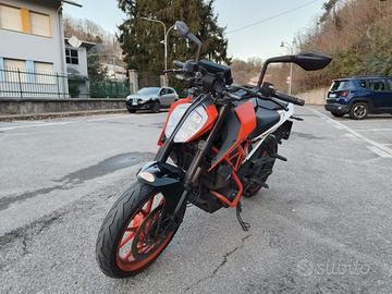KTM 390 Duke