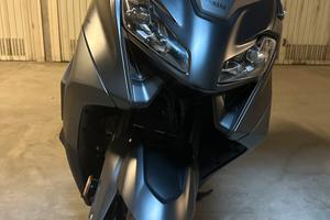 Tmax 560