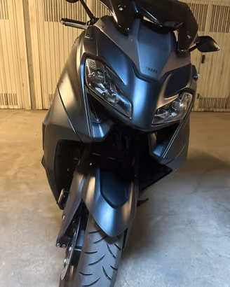 Tmax 560