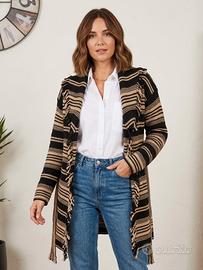 Cappotto in lana a righe. Nuovo. Taglia 38 Eu.