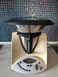 BIMBY TM31 WORWERK SPLENDIDO COMPLETO DI ACCESSORI
