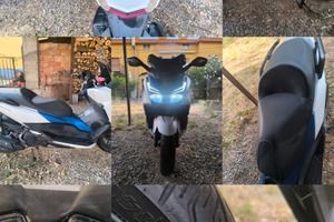 Honda Forza 125 2015