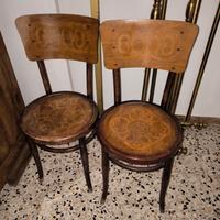 sedie antiche decorate