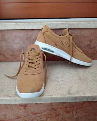 Scarpe Nike Air Max Bruin SB numero 45
Usate ma i