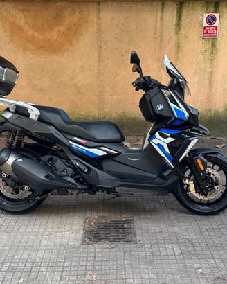 BMW C 400 X – MOTORE NUOVO (2.000 KM) –