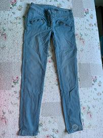 Pantaloni skinny da donna