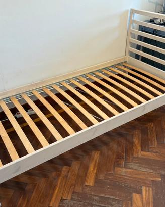 Letto singolo IKEA Tarva con doghe Luroy
