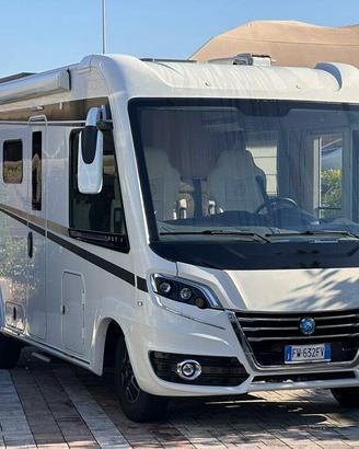 Knaus Sky I 700 LEG
