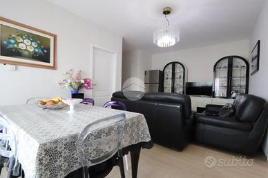 4 LOCALI A TORTORETO