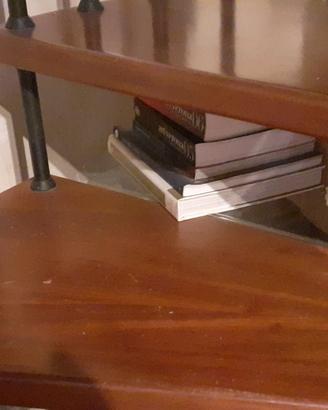 MENSOLE PER SCALA A CHIOCCIOLA