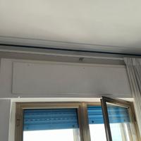 Bastone per tenda in ferro battuto con supporti