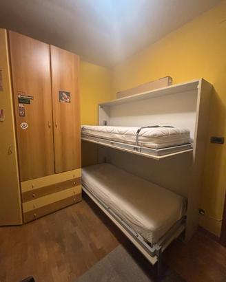 Mobile letto a parete a scomparsa