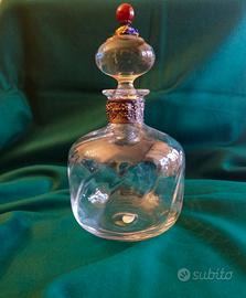 Bottiglia Decanter vintage finemente decorata
