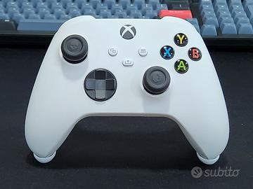 Supporto invisibile per controller Xbox Series X|S