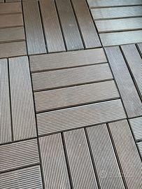 Mattonelle da esterno in legno