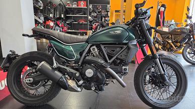 Ducati Scrambler 800 Night Shift 2026