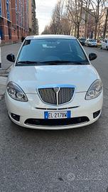 Lancia Ypsilon 1.4 GPL