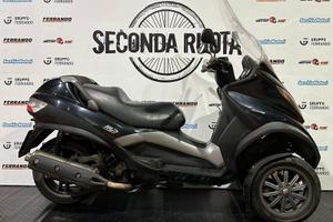Piaggio MP3 400