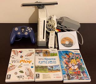 Nintendo Wii + 4 Giochi + controller GameCube