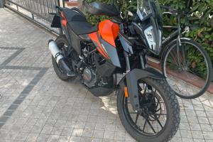 KTM Adventure 390
