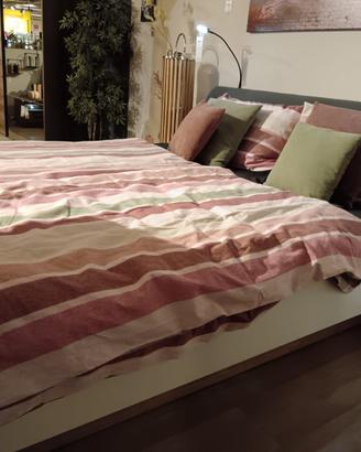 Struttura letto matrimoniale