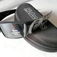 Occhiali da sole Bertoni