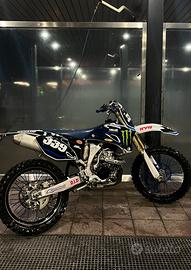 YAMAHA YZF 250 TARGATA