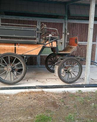 CARROZZA GOMMATA