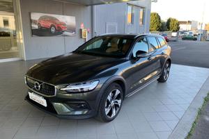 Volvo V60 Cross Country D4 AWD Geartr.Bus.Plus