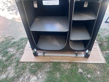 Mobiletto cucina campeggio