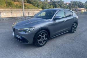 Alfa Romeo Stelvio 2019 2.2 160cv Sport Tech