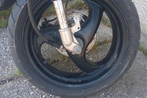 cerchi + gomme ngr piaggio 