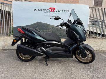 Yamaha X-Max 300 TECH MAX