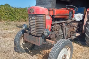 trattore agricolo
