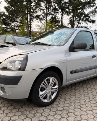 Renault Clio 1.2 cat 5 porte Confort Authentique