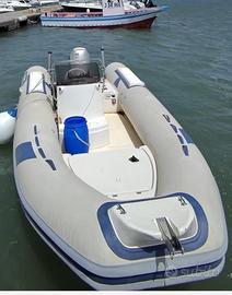 Gommone Lomac 540 con Honda 4 tempi 90cv